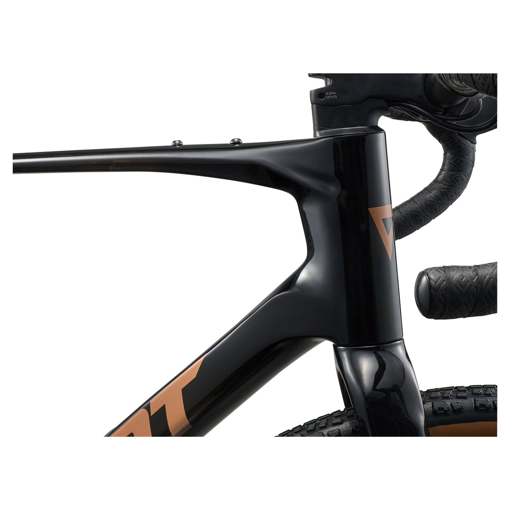 Giant 2026 Revolt Advanced 2