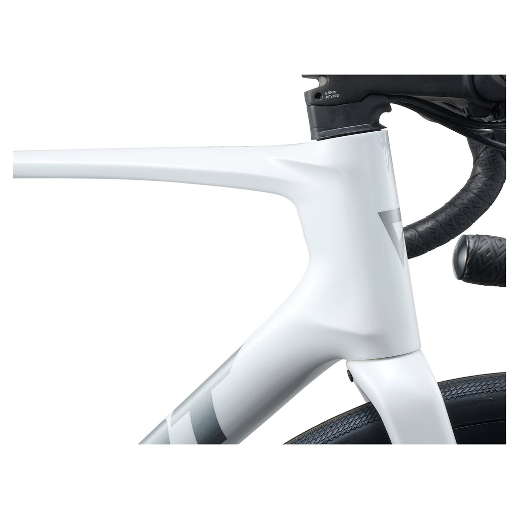 Giant 2027 Defy Advanced 2